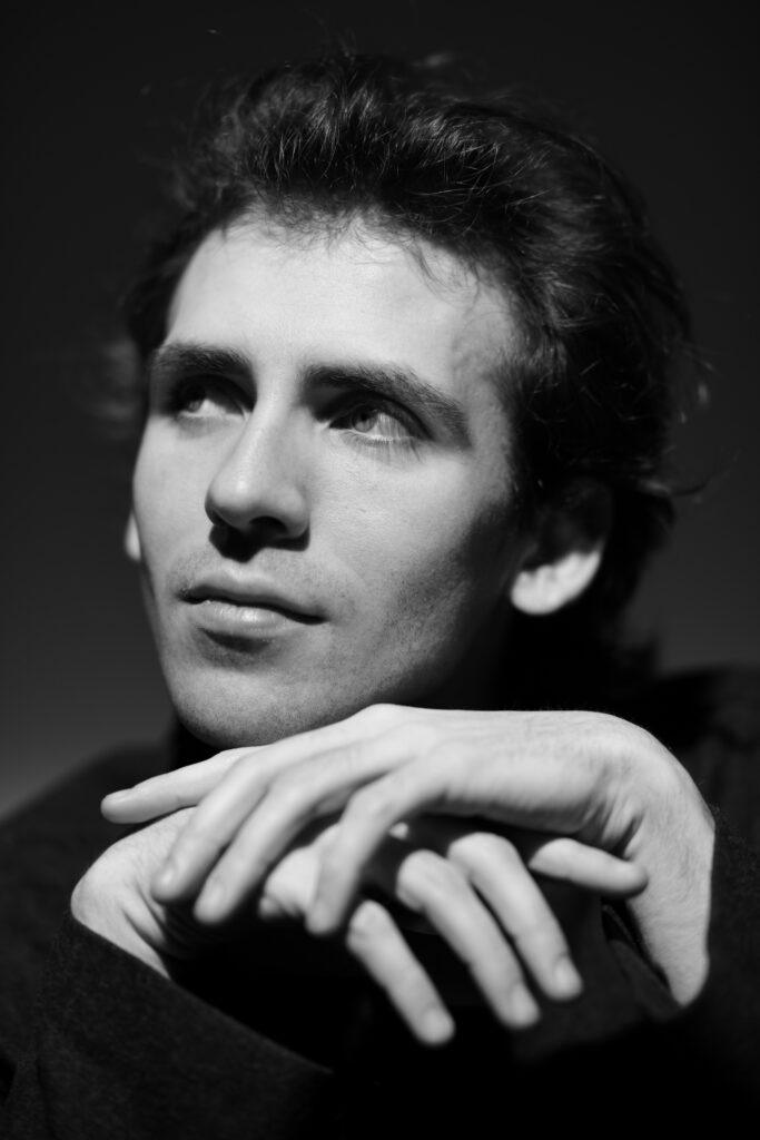4 - Libre de droit Sasha Gusov (C)